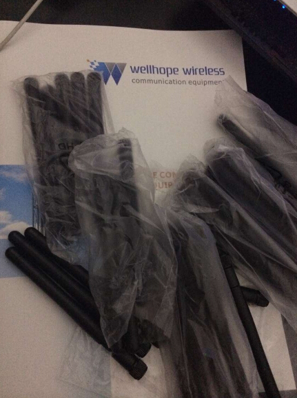  2016 / 9 / 10.wellhope لاسلكي 2.4 جيجا هرتز هوائي المحطة 10K WH-2.4GHZ-02.5 على الإنتاج