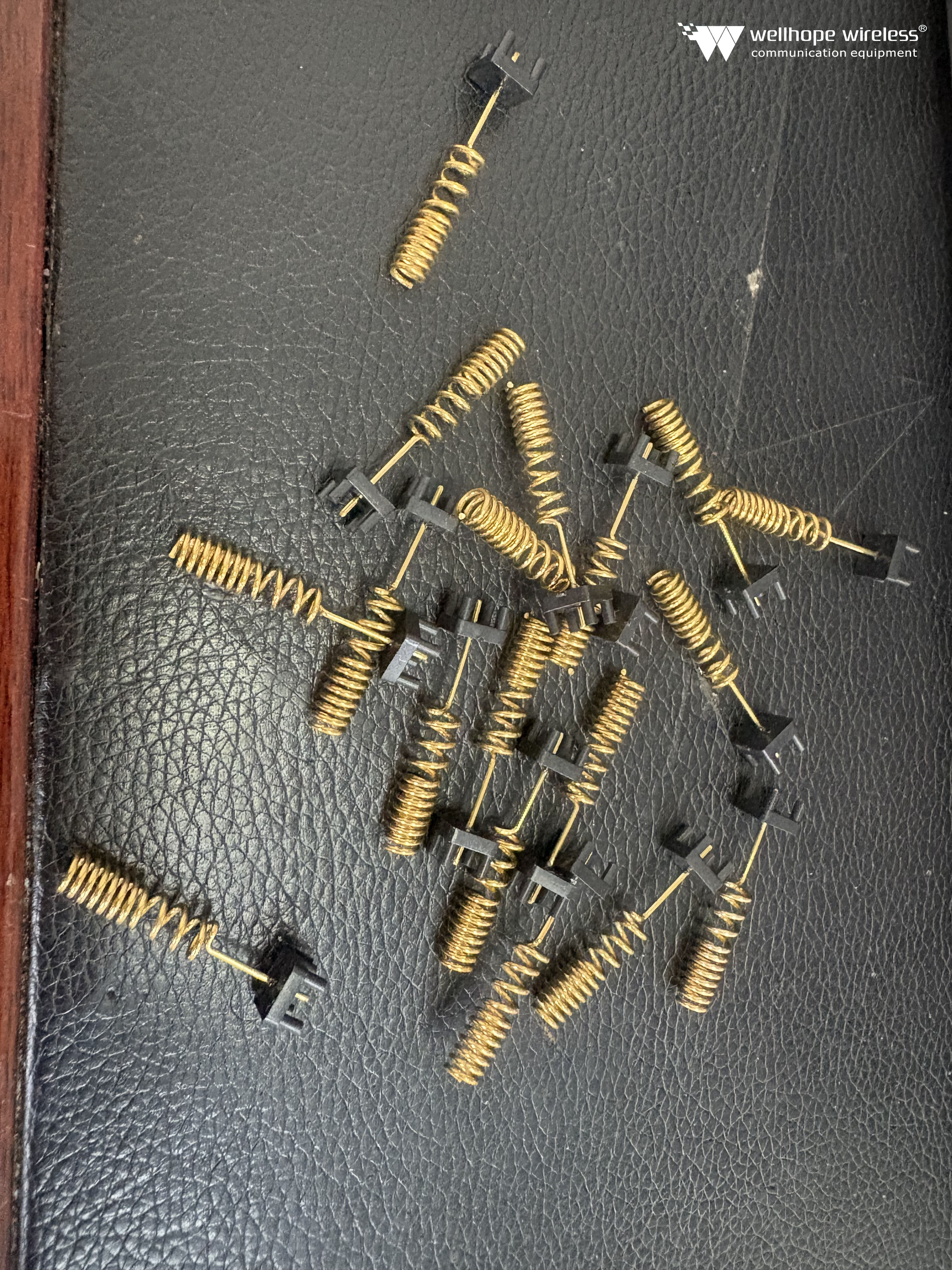 الخصائص الأساسية للموجات الراديوية